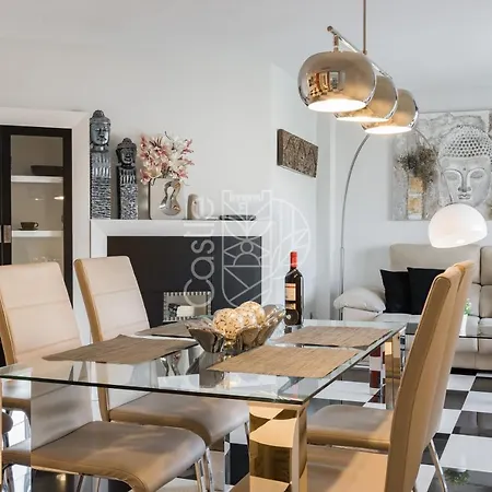 Malaga Puerto Marina Playa Vacacional Luxury Apartament
