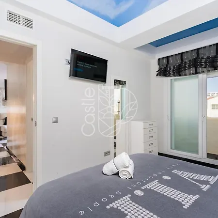 Malaga Puerto Marina Playa Vacacional Luxury Apartament