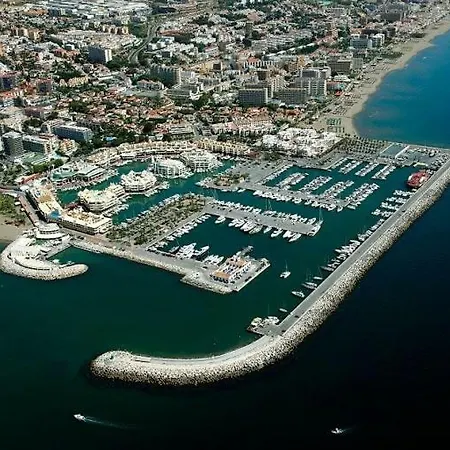 아파트 Malaga Puerto Marina Playa Vacacional Luxury